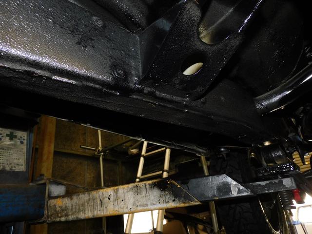 ジムニー ＸＧ　９型　フロア５速ミッション　パートタイム４ＷＤ　新品部品３インチリフトアップキット　新品前後ショックアブソーバー　新品前後ラテラルロッド　新品前後スプリング　ダブルエアバッグ　ＡＢＳ（50枚目）