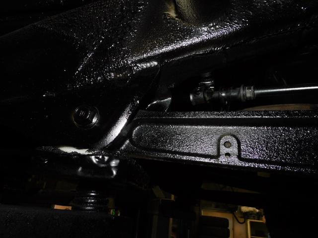 ジムニー ＸＧ　９型　フロア５速ミッション　パートタイム４ＷＤ　新品部品３インチリフトアップキット　新品前後ショックアブソーバー　新品前後ラテラルロッド　新品前後スプリング　ダブルエアバッグ　ＡＢＳ（53枚目）