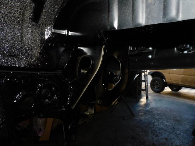 ジムニー ＸＧ　９型　フロア５速ミッション　パートタイム４ＷＤ　新品部品３インチリフトアップキット　新品前後ショックアブソーバー　新品前後ラテラルロッド　新品前後スプリング　ダブルエアバッグ　ＡＢＳ（68枚目）