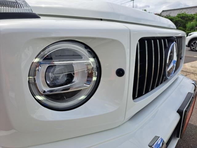 Ｇクラス Ｇ３５０ｄ　ＡＭＧライン　純正２０インチアルミ／ブルメスターサラウンドシステム／ガラススライディングルーフ／ＬＥＤヘッドライト／アダプティブダンピングシステム／アイドリングストップ／３６０°カメラ／ブラックレザー／ドラレコ（12枚目）