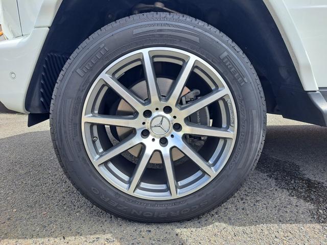 Ｇクラス Ｇ３５０ｄ　ＡＭＧライン　純正２０インチアルミ／ブルメスターサラウンドシステム／ガラススライディングルーフ／ＬＥＤヘッドライト／アダプティブダンピングシステム／アイドリングストップ／３６０°カメラ／ブラックレザー／ドラレコ（16枚目）