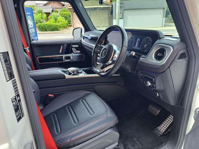 Ｇクラス Ｇ３５０ｄ　ＡＭＧライン　純正２０インチアルミ／ブルメスターサラウンドシステム／ガラススライディングルーフ／ＬＥＤヘッドライト／アダプティブダンピングシステム／アイドリングストップ／３６０°カメラ／ブラックレザー／ドラレコ（18枚目）