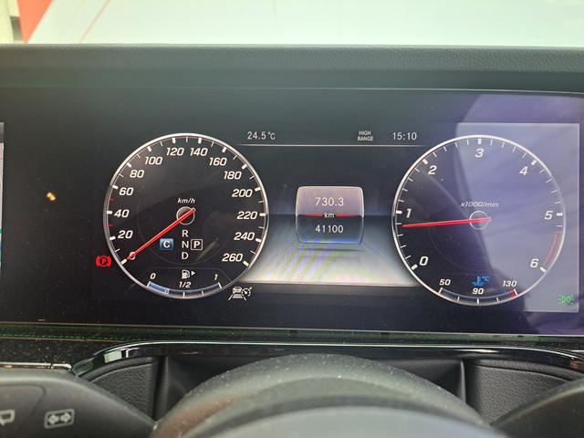 Ｇクラス Ｇ３５０ｄ　ＡＭＧライン　純正２０インチアルミ／ブルメスターサラウンドシステム／ガラススライディングルーフ／ＬＥＤヘッドライト／アダプティブダンピングシステム／アイドリングストップ／３６０°カメラ／ブラックレザー／ドラレコ（20枚目）