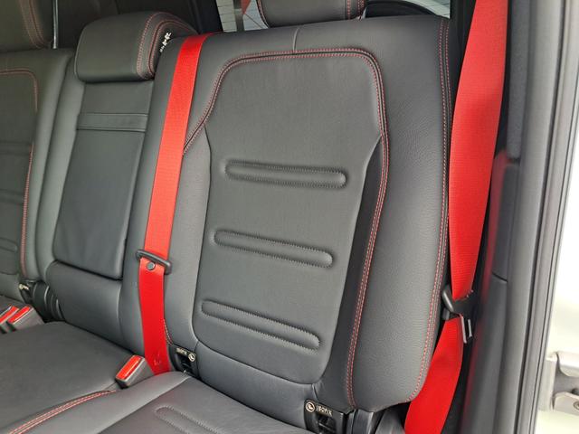 Ｇクラス Ｇ３５０ｄ　ＡＭＧライン　純正２０インチアルミ／ブルメスターサラウンドシステム／ガラススライディングルーフ／ＬＥＤヘッドライト／アダプティブダンピングシステム／アイドリングストップ／３６０°カメラ／ブラックレザー／ドラレコ（40枚目）