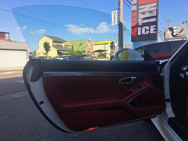 ���̂̍ۂɂ͎�t����C���A�ی���ЂƂ̌�������`�������Ă������������\�ł��I