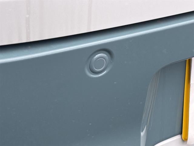 ムーヴキャンバス ストライプスＧ　両側電動スライドドア　クリアランスソナー　レーンアシスト　衝突被害軽減システム　オートライト　ＬＥＤヘッドランプ　スマートキー　アイドリングストップ　電動格納ミラー　シートヒーター　ベンチシート（24枚目）