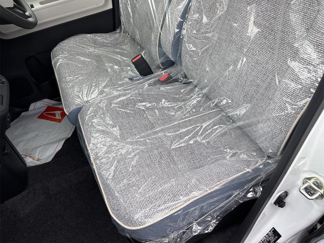 ムーヴキャンバス ストライプスＧ　両側電動スライドドア　クリアランスソナー　レーンアシスト　衝突被害軽減システム　オートライト　ＬＥＤヘッドランプ　スマートキー　アイドリングストップ　電動格納ミラー　シートヒーター　ベンチシート（62枚目）