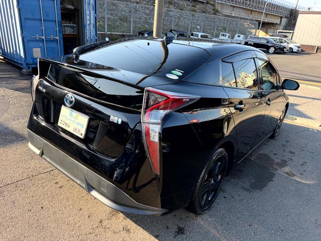 プリウス Sツーリングセレクション HVバッテリー5年間保証付 レーダークルーズコントロール ナビ/フルセグTV/Bluetoothオーディオ/CD/DVD/バックカメラ/シートヒーター/合成レザーシート/ドライブレコーダー(5枚目)