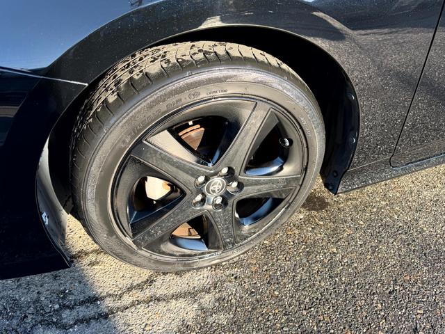 プリウス Sツーリングセレクション HVバッテリー5年間保証付 レーダークルーズコントロール ナビ/フルセグTV/Bluetoothオーディオ/CD/DVD/バックカメラ/シートヒーター/合成レザーシート/ドライブレコーダー(8枚目)