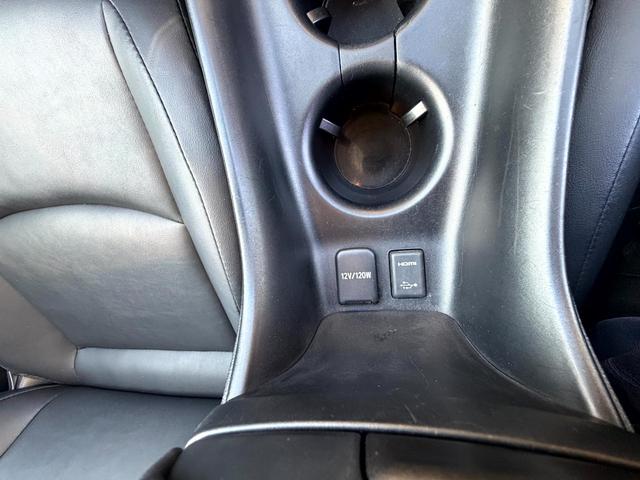 プリウス Sツーリングセレクション HVバッテリー5年間保証付 レーダークルーズコントロール ナビ/フルセグTV/Bluetoothオーディオ/CD/DVD/バックカメラ/シートヒーター/合成レザーシート/ドライブレコーダー(29枚目)