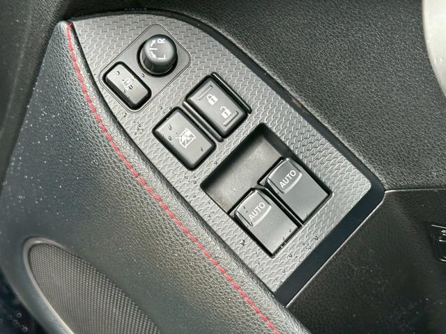 ＢＲＺ Ｓ　新品タイヤ　社外ＨＤＤナビ　ＢＴ接続　Ｂｌｕｅｔｏｏｔｈ接続　ＥＴＣ　ＨＩＤライト　ＭＴモード付　プッシュスタート　純正アルミ（30枚目）