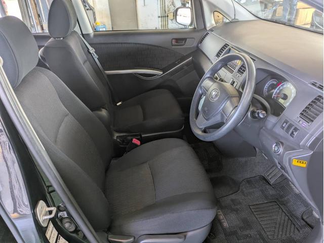 アイシス プラタナ　４ＷＤ　メモリナビ　Ｂｌｕｅｔｏｏｔｈ接続　バックカメラ　ＥＴＣ　パワースライドドア　フルセグＴＶ　ウォークスルー（25枚目）