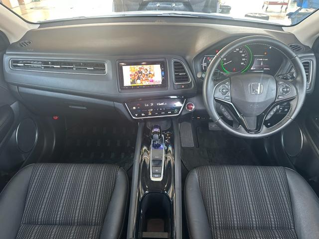 ヴェゼル ハイブリッドＺ・ホンダセンシング　衝突軽減ブレーキ　ＳＤナビ　Ｂｌｕｅｔｏｏｔｈ接続　バックカメラ　追従クルコン　シートヒーター　ＥＴＣ　ワンオーナー（26枚目）