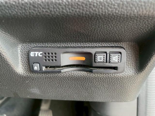 フリードハイブリッド ハイブリッド・Ｇ　衝突軽減ブレーキ　メモリナビ　両側電動スライドドア　障害物センサー　バックカメラ　ＥＴＣ　ウォークスルー　ＬＥＤライト　プッシュスタート（21枚目）
