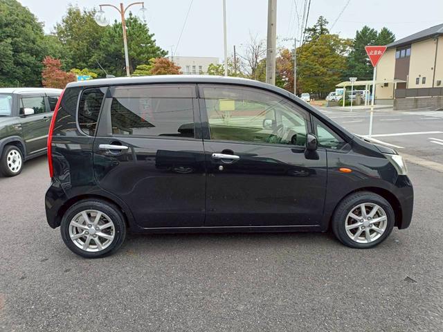 ムーヴ Ｘ　ＳＡ　衝突軽減ブレーキ　Ｂｌｕｅｔｏｏｔｈ接続　バックカメラ　ＥＴＣ　フルセグＴＶ　音楽録音　ＣＤ／ＤＶＤ再生　純正アルミ　オートエアコン　スマートキー　プッシュスタート　アイドリングストップ　ベンチシート（32枚目）