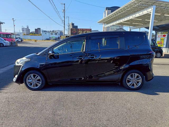 シエンタ ハイブリッドG 衝突軽減ブレーキ SDナビ 両側電動スライド バックカメラ Bluetooth接続 シートヒーター ETC フルセグTV ウォークスルー LEDライト 純正アルミ 車線逸脱警報 ステアリングリモコン(41枚目)