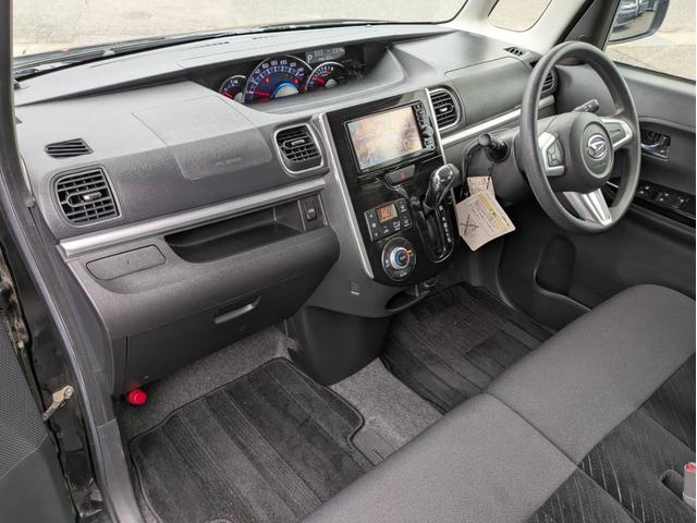 タント カスタムＸ　スマートセレクションＳＡ　衝突軽減ブレーキ　ＳＤナビ　Ｂｌｕｅｔｏｏｔｈオーディオ　ＥＴＣ　フルセグＴＶ　パワースライドドア　ＡＵＸ　ＣＤ／ＤＶＤ再生　純正アルミ　オートライト　ステアリングリモコン　プッシュスタート（8枚目）