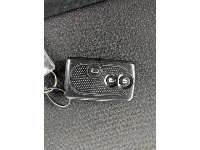 タント カスタムＸ　スマートセレクションＳＡ　衝突軽減ブレーキ　ＳＤナビ　Ｂｌｕｅｔｏｏｔｈオーディオ　ＥＴＣ　フルセグＴＶ　パワースライドドア　ＡＵＸ　ＣＤ／ＤＶＤ再生　純正アルミ　オートライト　ステアリングリモコン　プッシュスタート（34枚目）