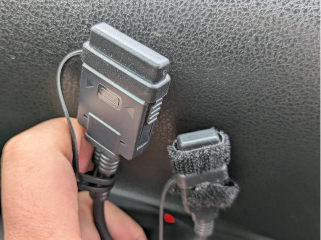 ノート メダリスト　ＳＤナビ　全周囲カメラ　Ｂｌｕｅｔｏｏｔｈオーディオ　ＥＴＣ　ワンセグＴＶ　音楽録音　ＣＤ／ＤＶＤ再生　ＡＵＸ　ＵＳＢ接続　オートライト　ハーフレザーシート　プッシュスタート　アイドリングストップ（16枚目）