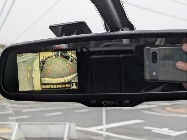 ノート メダリスト　ＳＤナビ　全周囲カメラ　Ｂｌｕｅｔｏｏｔｈオーディオ　ＥＴＣ　ワンセグＴＶ　音楽録音　ＣＤ／ＤＶＤ再生　ＡＵＸ　ＵＳＢ接続　オートライト　ハーフレザーシート　プッシュスタート　アイドリングストップ（23枚目）