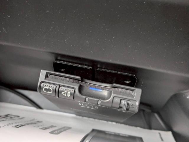 Ｎ－ＢＯＸカスタム Ｇ・ターボパッケージ　メモリナビ　ターボ　両側電動スライドドア　バックカメラ　Ｂｌｕｅｔｏｏｔｈオーディオ　クルーズコントロール　ＥＴＣ　ワンセグＴＶ　ＣＤ／ＤＶＤ再生　パドルシフト　ステアリングリモコン　オートライト（18枚目）