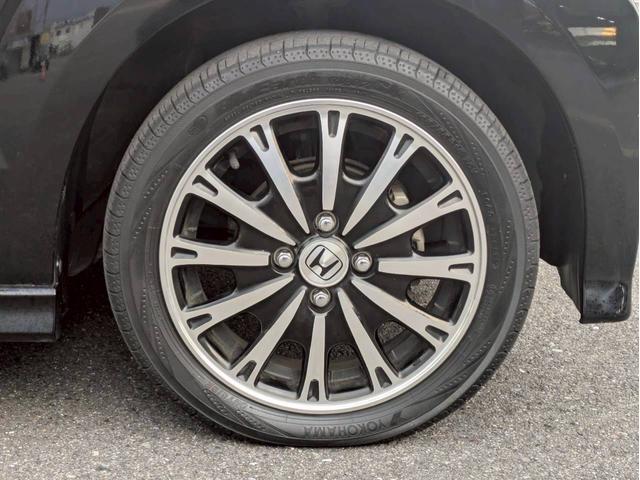 Ｎ－ＢＯＸカスタム Ｇ・ターボパッケージ　メモリナビ　ターボ　両側電動スライドドア　バックカメラ　Ｂｌｕｅｔｏｏｔｈオーディオ　クルーズコントロール　ＥＴＣ　ワンセグＴＶ　ＣＤ／ＤＶＤ再生　パドルシフト　ステアリングリモコン　オートライト（24枚目）