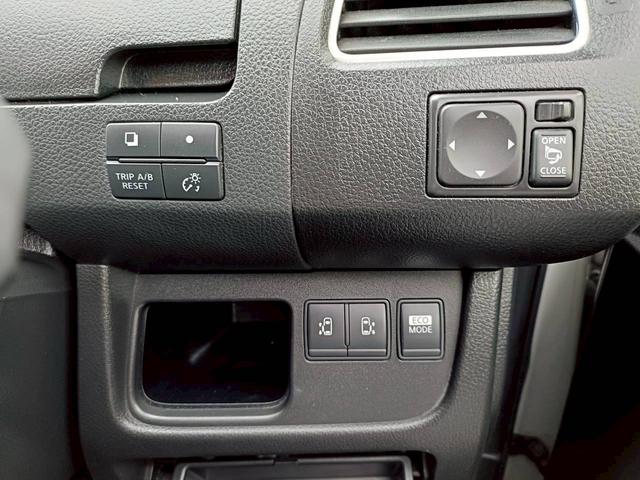 セレナ ハイウェイスター S-ハイブリッド SDナビ 両側電動スライドドア 後席モニター クルーズコントロール ETC フルセグTV Bluetoothオーディオ ウォークスルー 純正アルミ プッシュスタート AUX アイドリングストップ(18枚目)