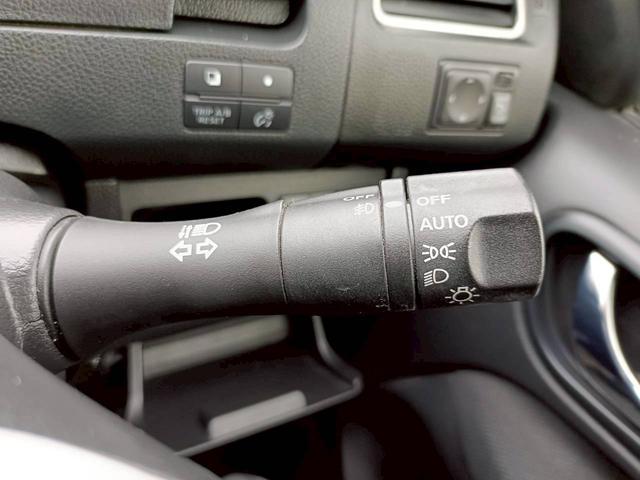 セレナ ハイウェイスター S-ハイブリッド SDナビ 両側電動スライドドア 後席モニター クルーズコントロール ETC フルセグTV Bluetoothオーディオ ウォークスルー 純正アルミ プッシュスタート AUX アイドリングストップ(33枚目)