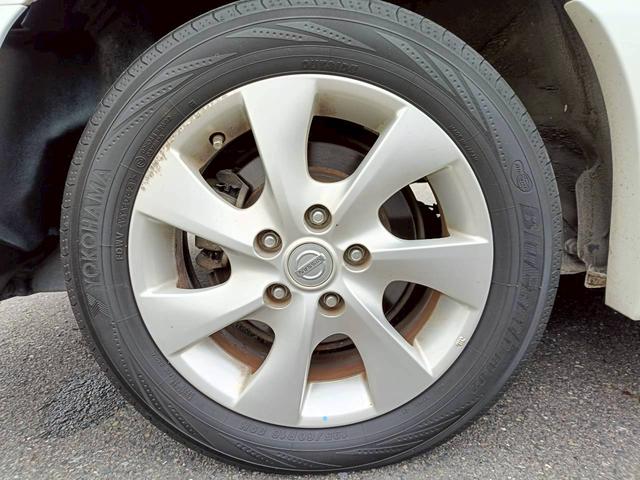 セレナ ハイウェイスター S-ハイブリッド SDナビ 両側電動スライドドア 後席モニター クルーズコントロール ETC フルセグTV Bluetoothオーディオ ウォークスルー 純正アルミ プッシュスタート AUX アイドリングストップ(41枚目)