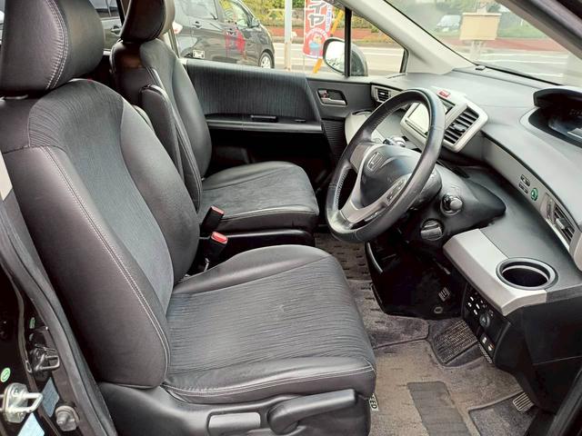 フリードハイブリッド ジャストセレクション　ＨＤＤナビ　両側電動スライドドア　Ｂｌｕｅｔｏｏｔｈオーディオ　クルーズコントロール　ＥＴＣ　フルセグＴＶ　音楽録音　ウォークスルー　３列シート　純正アルミ　ＣＤ／ＤＶＤ再生　ハーフレザーシート（26枚目）