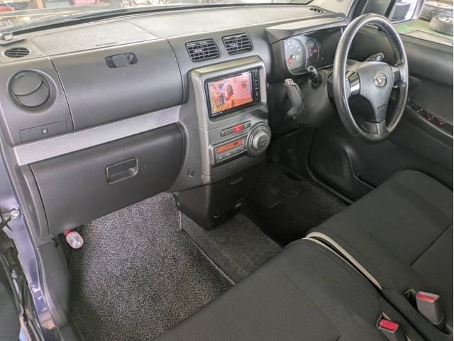 ムーヴコンテ カスタム　Ｇ　メモリナビ　フルセグＴＶ　ＵＳＢ接続　ＣＤ／ＤＶＤ再生　音楽録音　純正アルミ　フォグライト　ベンチシート　アイドリングストップ　ＨＩＤライト　フロアマット　スマートキー　オートエアコン（7枚目）