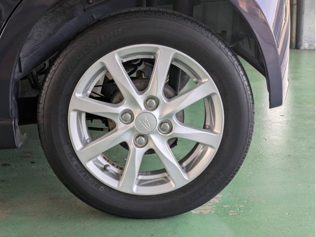 ムーヴコンテ カスタム　Ｇ　メモリナビ　フルセグＴＶ　ＵＳＢ接続　ＣＤ／ＤＶＤ再生　音楽録音　純正アルミ　フォグライト　ベンチシート　アイドリングストップ　ＨＩＤライト　フロアマット　スマートキー　オートエアコン（37枚目）