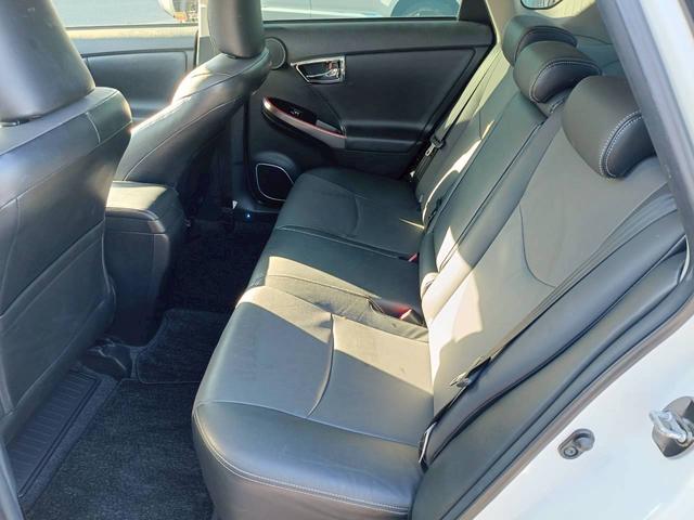 プリウスPHV Gレザーパッケージ HDDナビ 障害物センサー バックカメラ Bluetoothオーディオ シートヒーター ETC フルセグTV CD/DVD再生 パワーシート LEDライト ヘッドライトウォッシャー プッシュスタート(9枚目)