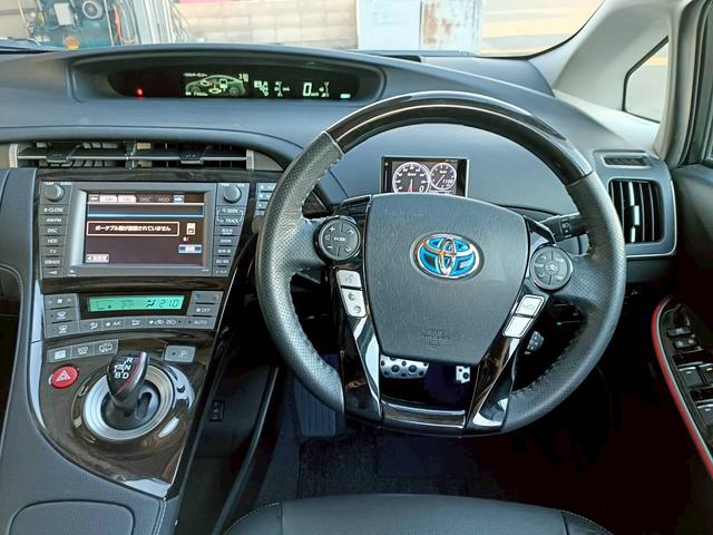 プリウスPHV Gレザーパッケージ HDDナビ 障害物センサー バックカメラ Bluetoothオーディオ シートヒーター ETC フルセグTV CD/DVD再生 パワーシート LEDライト ヘッドライトウォッシャー プッシュスタート(11枚目)