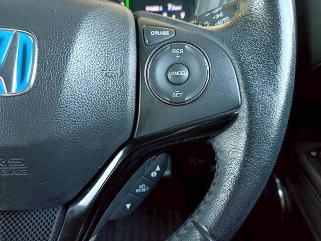 ヴェゼル ハイブリッドZ 衝突軽減ブレーキ HDMI接続 メモリナビ Bluetoothオーディオ バックカメラ クルーズコントロール シートヒーター ETC フルセグTV LEDライト パドルシフト プッシュスタート(14枚目)