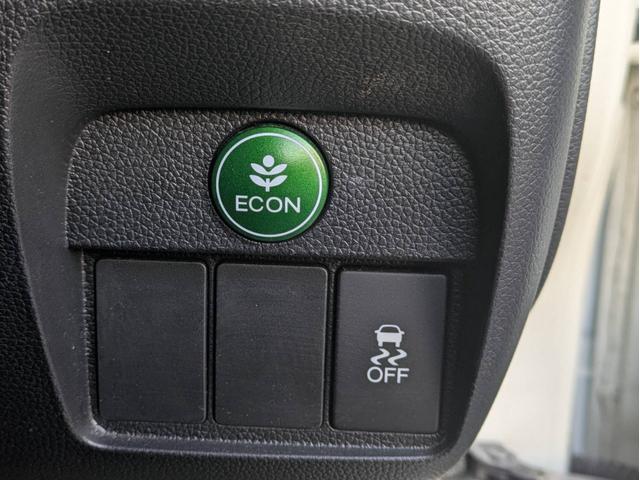 N-ONE プレミアム・Lパッケージ バックカメラ プッシュスタート フロントフォグランプ 淳セアルミホイール 横滑り防止装置 ABS 衝突安全ボディ オートライト 電動格納ミラー ディスプレイオーディオ スマートキー(12枚目)