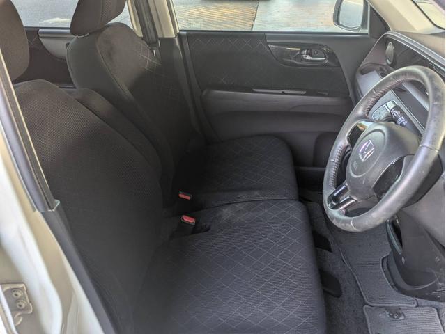 N-ONE プレミアム・Lパッケージ バックカメラ プッシュスタート フロントフォグランプ 淳セアルミホイール 横滑り防止装置 ABS 衝突安全ボディ オートライト 電動格納ミラー ディスプレイオーディオ スマートキー(25枚目)