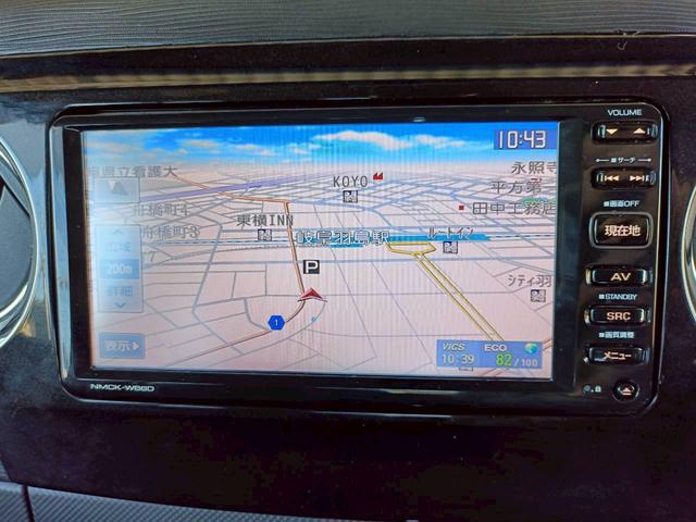 タントエグゼ カスタムG 4WD メモリナビ CD再生 アイドリングストップ 純正アルミ USB接続 フォグライト 純正フロアマット ウィンカーミラー トラクションコントロール オートエアコン スマートキー 衝突安全ボディ(13枚目)