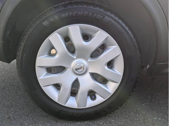 ジューク １５ＲＸ　ＳＤナビ　Ｂｌｕｅｔｏｏｔｈオーディオ　バックカメラ　ＥＴＣ　フルセグＴＶ　ＣＤ・ＤＶＤ再生　ＡＵＸ　音楽録音　スマートキー　プッシュスタート　オートライト　純正フロアマット　アイドリングストップ（45枚目）