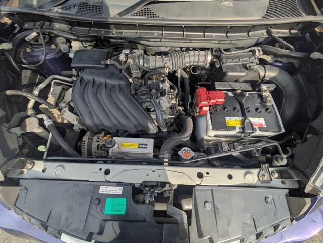 ジューク １５ＲＸ　ＳＤナビ　Ｂｌｕｅｔｏｏｔｈオーディオ　バックカメラ　ＥＴＣ　フルセグＴＶ　ＣＤ・ＤＶＤ再生　ＡＵＸ　音楽録音　スマートキー　プッシュスタート　オートライト　純正フロアマット　アイドリングストップ（48枚目）