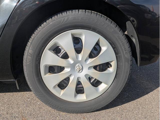 アクア Ｓ　ＨＤＤナビ　Ｂｌｕｅｔｏｏｔｈオーディオ　ＥＴＣ　フルセグＴＶ　ＣＤ／ＤＶＤ再生　音楽録音　オートライト　スマートキー　プッシュスタート　純正フロアマット　トラクションコントロール（46枚目）