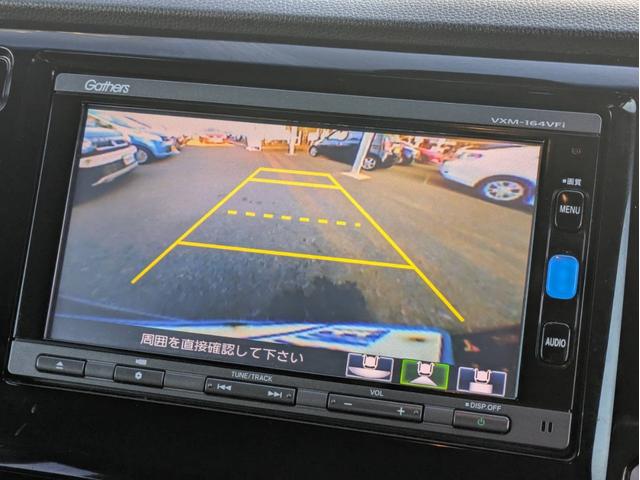 Ｎ－ＷＧＮカスタム Ｇ・ターボパッケージ　Ｂｌｕｅｔｏｏｔｈ接続　バックカメラ　クルーズコントロール　ＥＴＣ　ターボ　フルセグＴＶ　衝突軽減ブレーキ　ＨＩＤヘッドライト　ステアリングリモコン　パドルシフト　純正アルミホイール　ハーフレザー（16枚目）