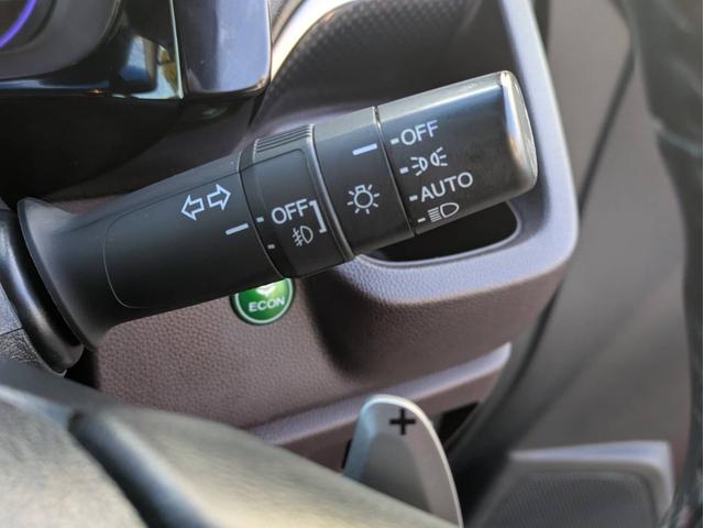 Ｎ－ＷＧＮカスタム Ｇ・ターボパッケージ　Ｂｌｕｅｔｏｏｔｈ接続　バックカメラ　クルーズコントロール　ＥＴＣ　ターボ　フルセグＴＶ　衝突軽減ブレーキ　ＨＩＤヘッドライト　ステアリングリモコン　パドルシフト　純正アルミホイール　ハーフレザー（34枚目）