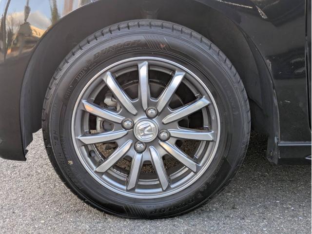 Ｎ－ＷＧＮカスタム Ｇ・ターボパッケージ　Ｂｌｕｅｔｏｏｔｈ接続　バックカメラ　クルーズコントロール　ＥＴＣ　ターボ　フルセグＴＶ　衝突軽減ブレーキ　ＨＩＤヘッドライト　ステアリングリモコン　パドルシフト　純正アルミホイール　ハーフレザー（42枚目）