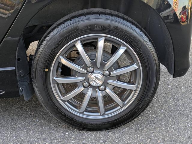 Ｎ－ＷＧＮカスタム Ｇ・ターボパッケージ　Ｂｌｕｅｔｏｏｔｈ接続　バックカメラ　クルーズコントロール　ＥＴＣ　ターボ　フルセグＴＶ　衝突軽減ブレーキ　ＨＩＤヘッドライト　ステアリングリモコン　パドルシフト　純正アルミホイール　ハーフレザー（43枚目）