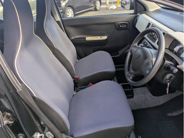 アルト L 衝突軽減ブレーキ 障害物センサー アイドリングストップ シートヒーター オートライト 車線逸脱警報装置 ABS 衝突安全ボディ CDDVD再生 パワステ 盗難防止装置 キーレス 横滑り防止装置(22枚目)