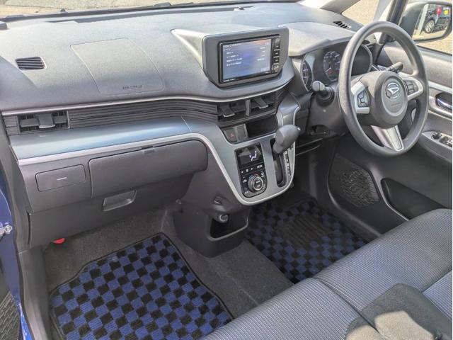 ムーヴ カスタム　Ｘ　ＳＡ　衝突軽減ブレーキ　メモリナビ　バックカメラ　ＥＴＣ　フルセグＴＶ　Ｂｌｕｅｔｏｏｔｈオーディオ　ＣＤ／ＤＶＤ再生　ＡＵＸ　ＨＩＤライト　オートライト　ステアリングリモコン　スマキー　プッシュスタート（7枚目）