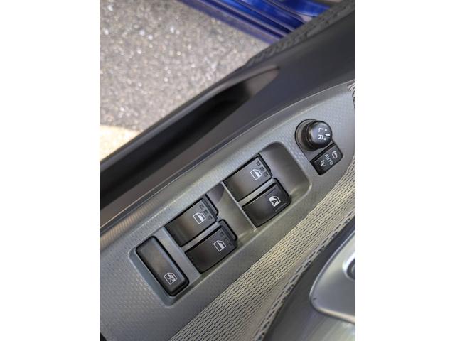 ムーヴ カスタム　Ｘ　ＳＡ　衝突軽減ブレーキ　メモリナビ　バックカメラ　ＥＴＣ　フルセグＴＶ　Ｂｌｕｅｔｏｏｔｈオーディオ　ＣＤ／ＤＶＤ再生　ＡＵＸ　ＨＩＤライト　オートライト　ステアリングリモコン　スマキー　プッシュスタート（33枚目）