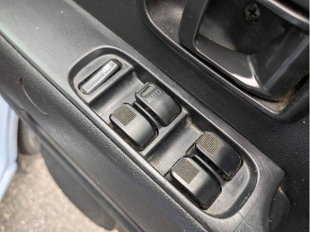 ハイゼットカーゴ クルーズターボSAIII 衝突軽減ブレーキ ターボ バックカメラ ETC アイドリングストップ ETC メモリナビ 両側スライドドア フォグライト 社外アルミ12インチ パワーウィンドウ 純正フロアマット オートハイビーム(34枚目)