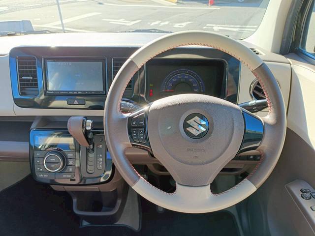 MRワゴンWit XS SDナビ フルセグTV ミュージックサーバー アイドリングストップ フルセグTV フォグライト CD/DVD再生 スマートキー プッシュスタート 純正アルミ ハンズフリー通話 ステアリングリモコン(12枚目)